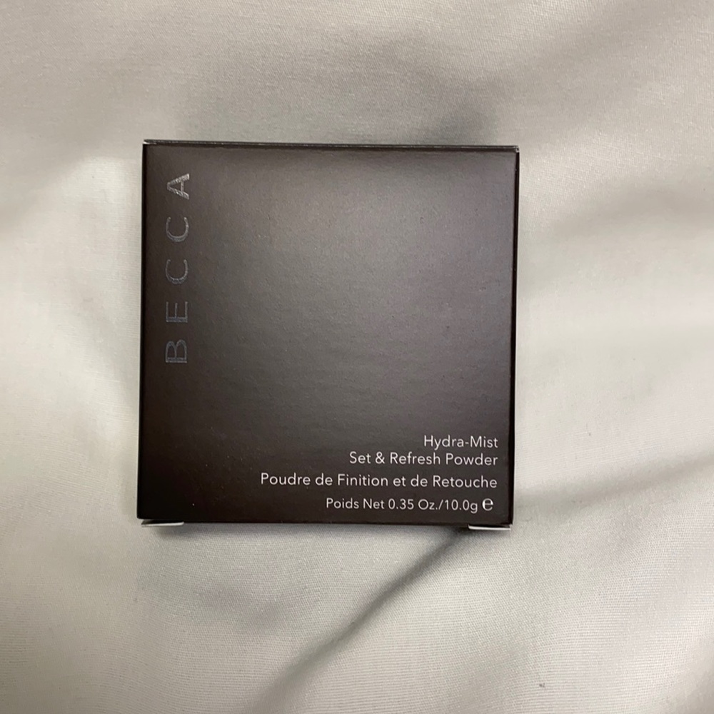 Becca Hydra-Mist Set and Refresh Powder